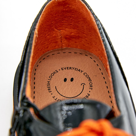 Туфли  Betsy  черный  кожа лаковая искусств. Z-100012 фото в интернет-магазине | Omadey.ru