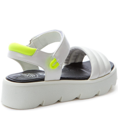 Сандалии  Betsy  белый  кожа искусств. F-91054 фото в интернет-магазине | Omadey.ru