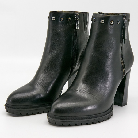 Z-7516, (9-25410-21 (022)), Полусапоги жен. Caprice,черный,кожа фото в интернет-магазине | Omadey.ru