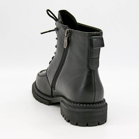 Ботинки  Madella  черный  кожа Z-100437 фото в интернет-магазине | Omadey.ru Ботинки  Madella  черный  кожа Z-100437 фото в интернет-магазине | Omadey.ru