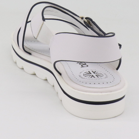 Сандалии  Betsy  белый  кожа искусств. F-80982 фото в интернет-магазине | Omadey.ru