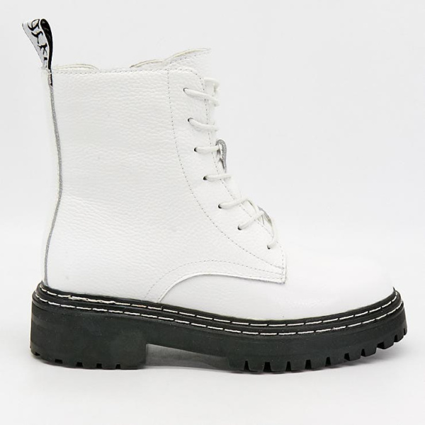 Фото Ботинки  CV Martanni  белый  кожа Z-90670