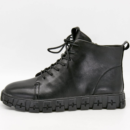 Ботинки  Madella  черный  кожа Z-100435 фото в интернет-магазине | Omadey.ru Ботинки  Madella  черный  кожа Z-100435 фото в интернет-магазине | Omadey.ru