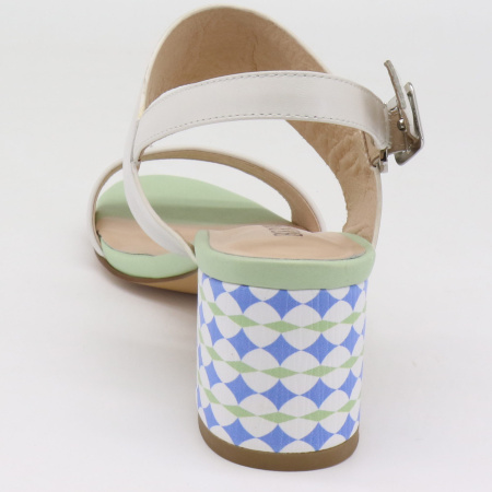 Босоножки  Berloni  белый  кожа F-71024 фото в интернет-магазине | Omadey.ru