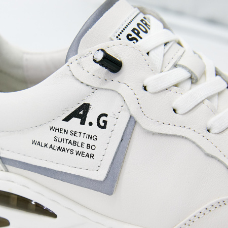 Кроссовки  Romitan  белый  кожа Z-100645 фото в интернет-магазине | Omadey.ru Кроссовки  Romitan  белый  кожа Z-100645 фото в интернет-магазине | Omadey.ru