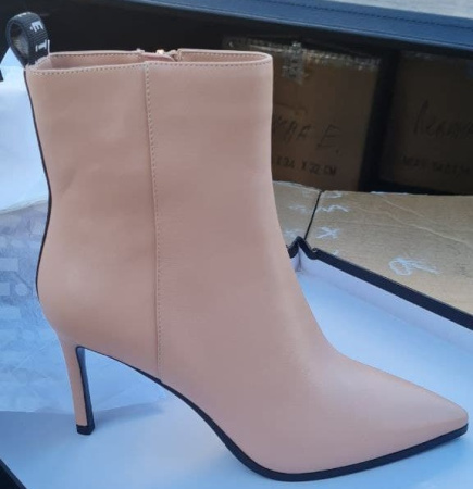 Ботильоны  MYSET  бежевый  кожа Z-100721 фото в интернет-магазине | Omadey.ru Ботильоны  MYSET  бежевый  кожа Z-100721 фото в интернет-магазине | Omadey.ru