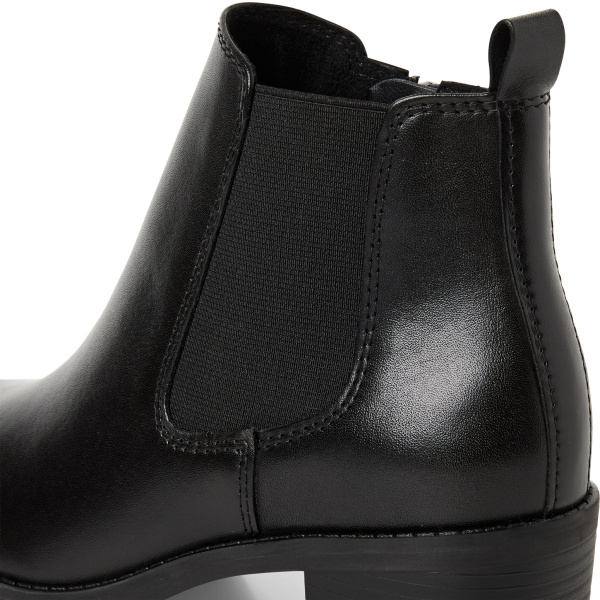 Фото Ботинки  Marco Tozzi  черный  кожа Z-400990