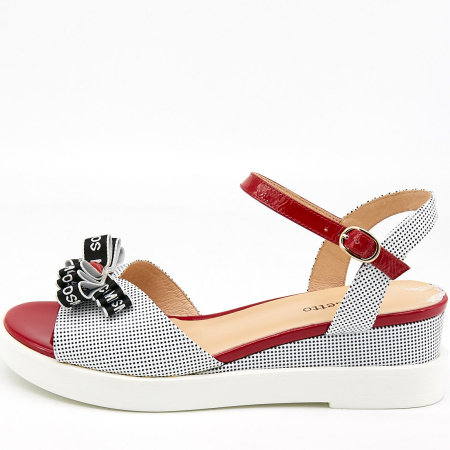 Босоножки  Cavaletto  серый  кожа лаковая F-80625 фото в интернет-магазине | Omadey.ru