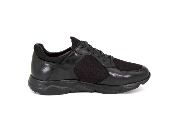 Фото Полуботинки  Bota  черный  кожа Z-8579